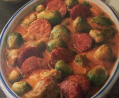 Rosenkohl-Topf mit Wurst