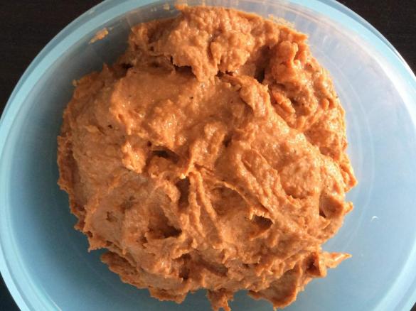 Parmesan-Walnuss-Dip