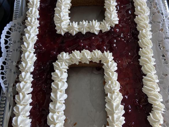 Nuss - Preiselbeer - Kuchen