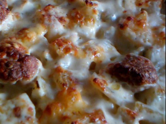 deftiger Kohlrabi-Auflauf mit Chilibällchen