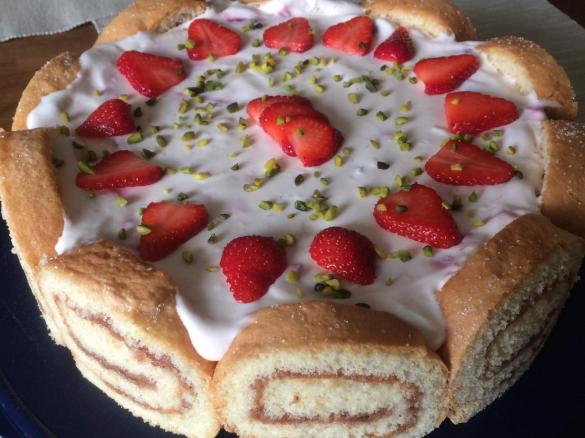 Erdbeere-Mascarpone-Charlotte