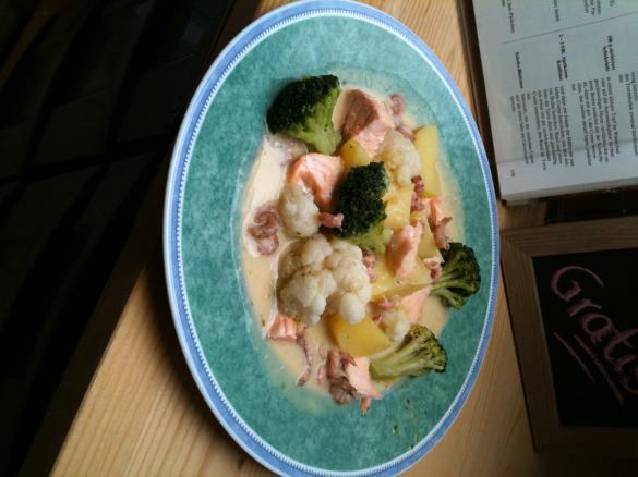 ww Kartoffeln mit Krabben-Lachs-Sauce