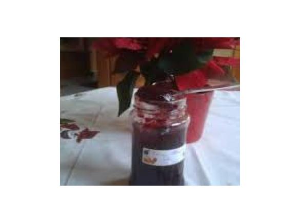 Rotweingelee von Pflaumen-Rotwein-Marmelade          