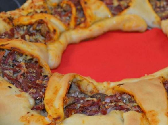 Pizzakranz à la quattro stagioni