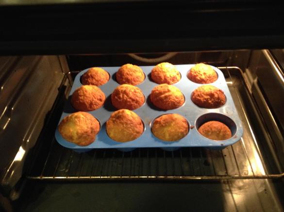 Orangen-Eierlikör-Muffins nach einem Rezept vom "vom FASS"
