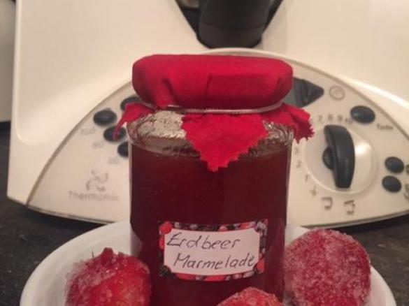 Erdbeermarmelade frisch und fruchtig