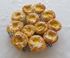 Cruffins (Croissant-Muffins mit Hefeteig)