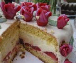 Erdbeer-Limetten-Sahnetorte