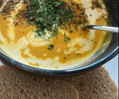 Karotten - Suppe mit Ingwer