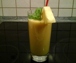 Orangen-Ananas-Smoothie