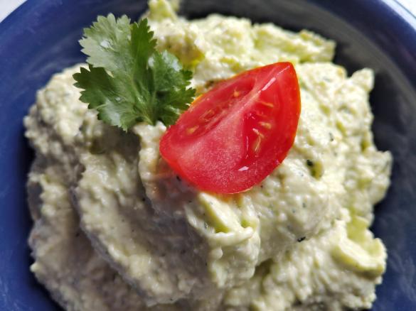 Zucchini-Avocado-Aufstrich