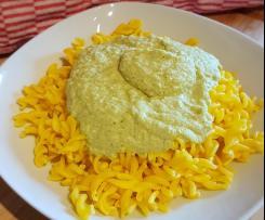 Brokkoli-Mandel-Sauce