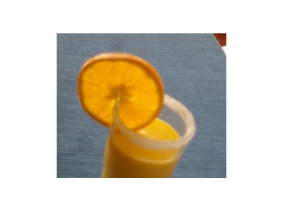 Variation von Mango-Orangen-Lassi mit Pimms