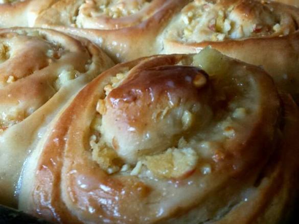 Apfel-Zimtschnecken vegan