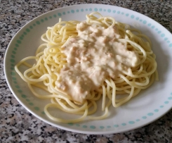 Lachssoße zu Nudeln