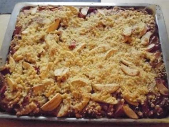 Rhabarber-Streuselkuchen