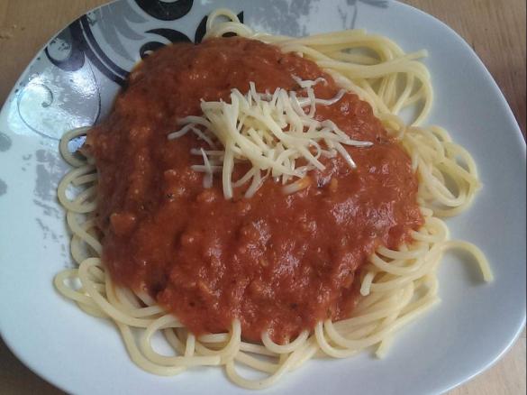 vegetarische Nudelsoße