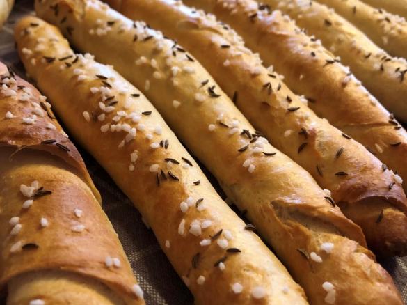 Salzstangerl - Dampfstangerl