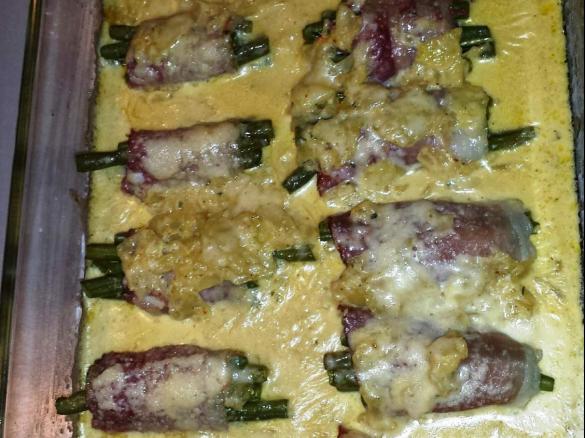 Bohnen im Speckmantel - mit Sahne und Parmesan überbacken