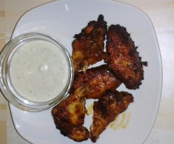 Buffalo Wings mit blue cheese dip (Typisch American Style)