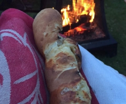 Stockbrot (mit frischer Hefe)