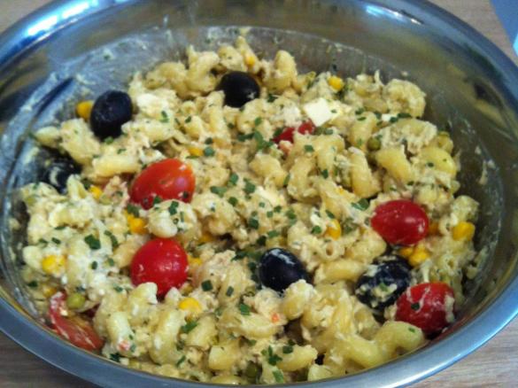 Nudelsalat mit Tunfisch