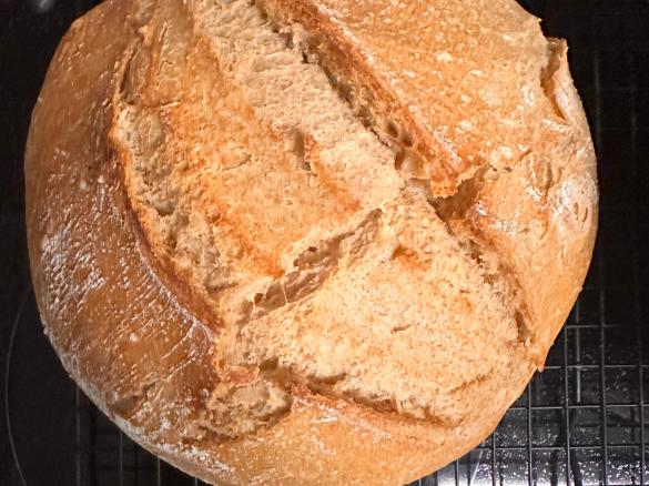 Ur- Dinkel- Brot  mit Röstzwiebeln