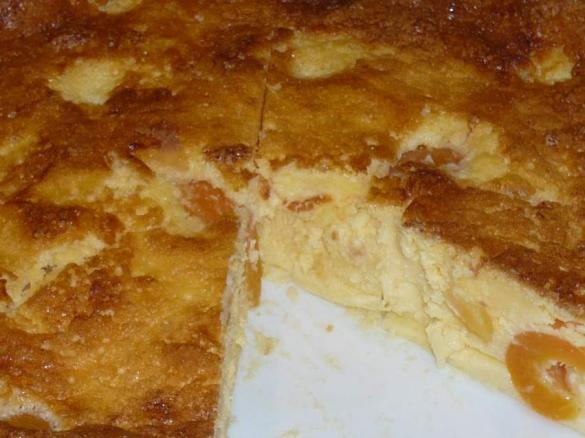 Käsekuchen mit Aprikosen ohne Boden