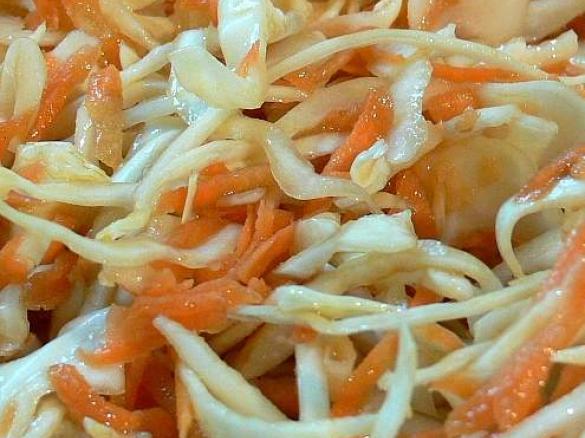 Coleslaw mit gekochtem Dressing
