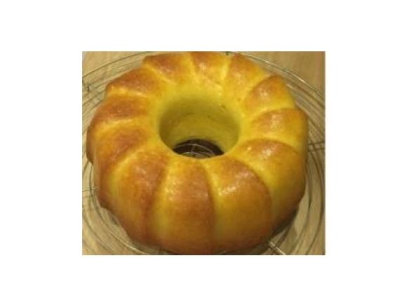 Variation Saftiger Eierlikörkuchen