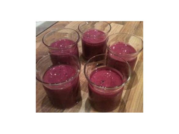 Waldbeeren-Joghurt-Creme