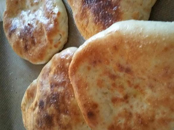 Naan Brot fluffig