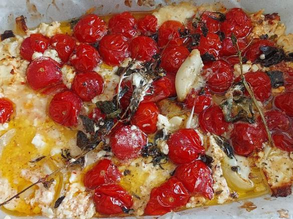 geröstete Tomaten - Feta- Sosse mit Spaghetti