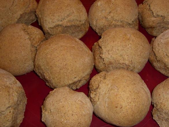 Vollkornbrötchen