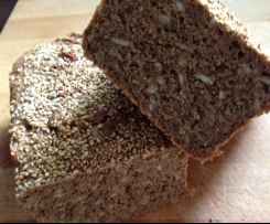 Vollkornbrot (schnell + lecker)