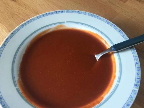 Schnelle Tomatensuppe