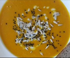 Exotische Kürbis Kokos Suppe (vegan)