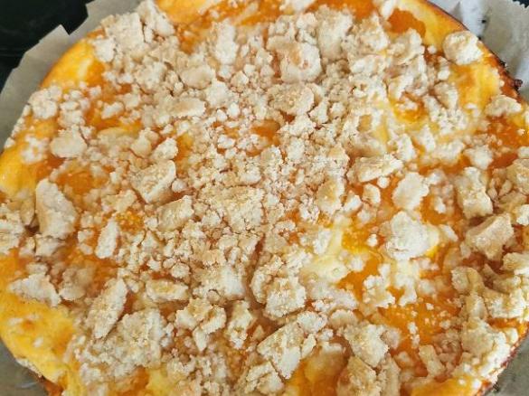 Schneller Mandarinen-Quark-Kuchen mit Streusel