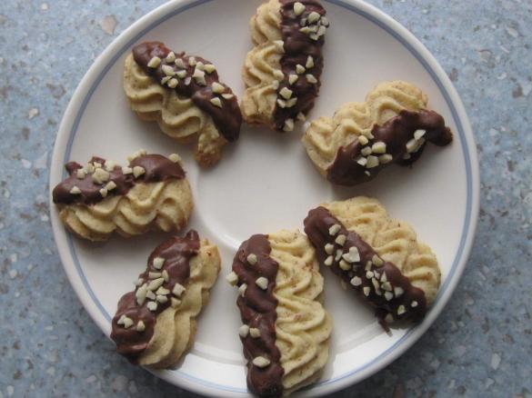 gewellte Mandelplätzchen