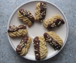 gewellte Mandelplätzchen