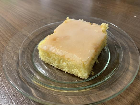 Mamas Zitronenkuchen vom Backblech… sehr fluffig