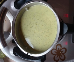 Omas Kartoffel-Lauch Suppe