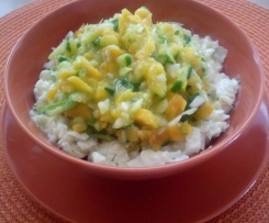 Variation von Krautsalat mit Mango und Gurke (schnelle Variante auf Joghurtdressing)