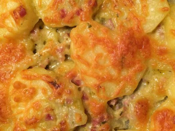 Kartoffelgratin / Kartoffelauflauf mega lecker und schnell gemacht