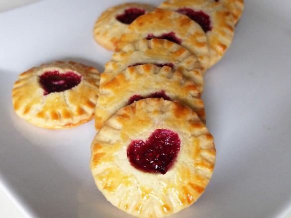 Himbeer-Mascarpone-Plätzchen - zum Valentinstag und Muttertag