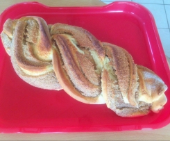 Nusszopf extra nussig und lecker