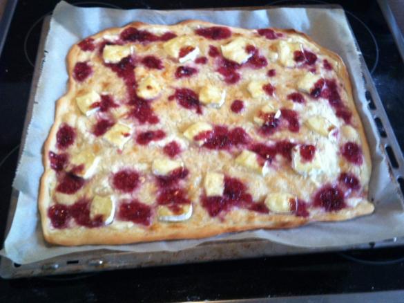 Flammkuchen herzhaft-süß