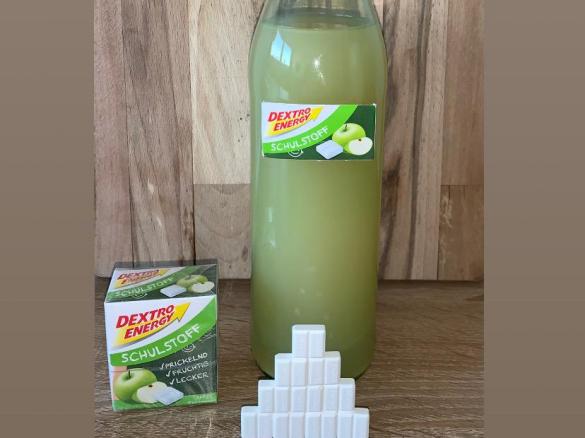 Dextro Energy-Saurer Apfel-Likör