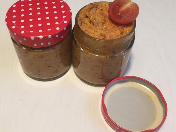 Tomatenbutter
