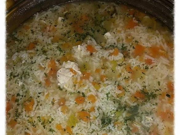 Brühreis mit Hähnchenfleisch 